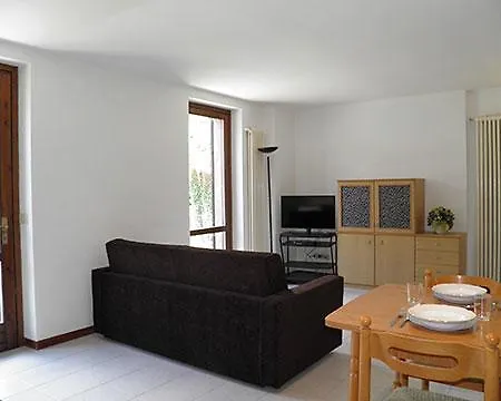 Appartement Iris Secondo *